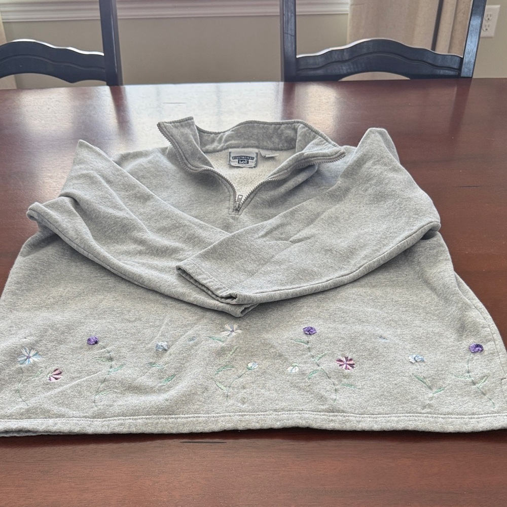 Lee Gray Women's Sweatshirt with Floral Embroidery